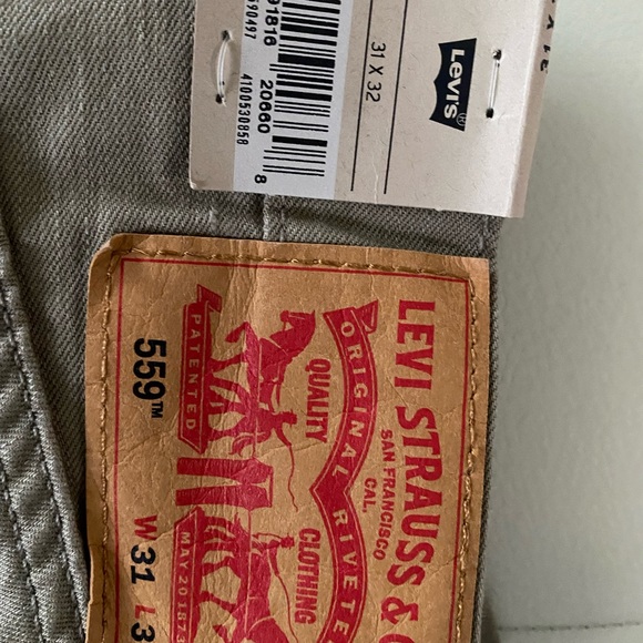 New - Picture 3 of 3